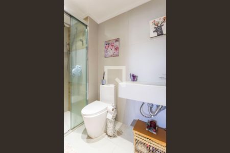 Banheiro de apartamento à venda com 1 quarto, 54m² em Indianópolis, São Paulo