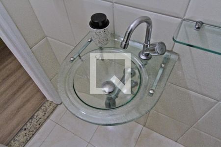 Lavabo da Sala de casa à venda com 2 quartos, 105m² em Vila Basileia, São Paulo