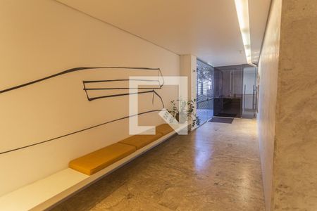 Hall de entrada de apartamento à venda com 4 quartos, 392m² em Serra, Belo Horizonte