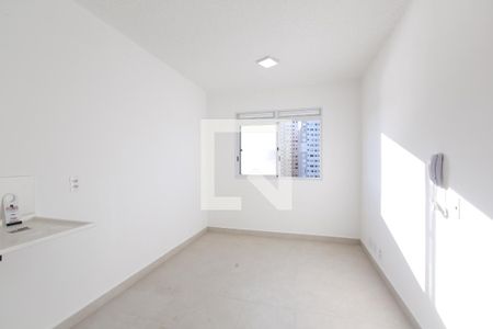 Sala/Cozinha de apartamento para alugar com 2 quartos, 33m² em Colônia (zona Leste), São Paulo