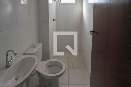Banheiro de apartamento para alugar com 2 quartos, 45m² em Jardim Adutora, São Paulo