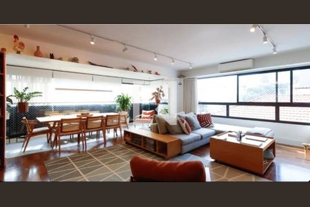 Foto 02 de apartamento à venda com 3 quartos, 146m² em Sumaré, São Paulo