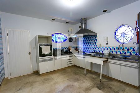 Cozinha de casa à venda com 3 quartos, 400m² em Morumbi, São Paulo