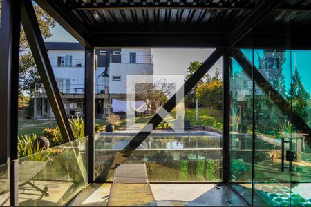 Área Externa de casa de condomínio à venda com 5 quartos, 490m² em Teresópolis, Porto Alegre