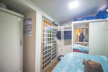 Quarto de apartamento à venda com 1 quarto, 40m² em Medianeira, Porto Alegre