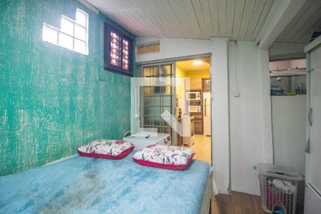 Quarto de apartamento à venda com 1 quarto, 40m² em Medianeira, Porto Alegre