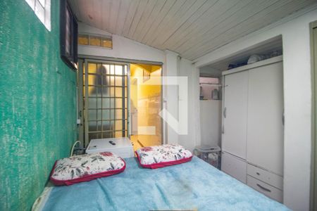 Quarto de apartamento à venda com 1 quarto, 40m² em Medianeira, Porto Alegre