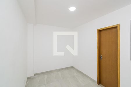 Quarto de apartamento para alugar com 1 quarto, 40m² em Olaria, Rio de Janeiro