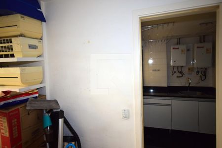 Quarto de Serviço de apartamento à venda com 5 quartos, 389m² em Barra da Tijuca, Rio de Janeiro