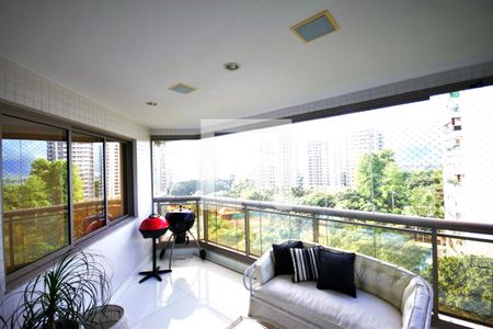 Varanda de apartamento à venda com 5 quartos, 389m² em Barra da Tijuca, Rio de Janeiro