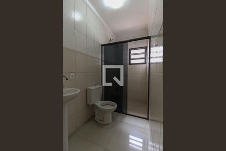 Banheiro da Suíte 1 de casa para alugar com 2 quartos, 150m² em Cidade Nova São Miguel, São Paulo