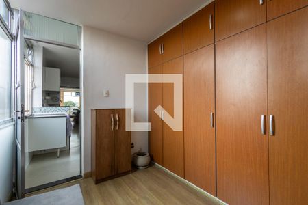 Quarto de Serviço de apartamento à venda com 2 quartos, 120m² em São Cristóvão, Rio de Janeiro