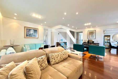 Sala de apartamento à venda com 4 quartos, 217m² em Chácara Inglesa, São Paulo