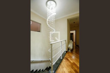 Escada de casa à venda com 3 quartos, 200m² em Jardim Marina, São Bernardo do Campo