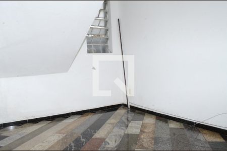 Quarto 2 de apartamento para alugar com 2 quartos, 50m² em Ouro Minas, Belo Horizonte