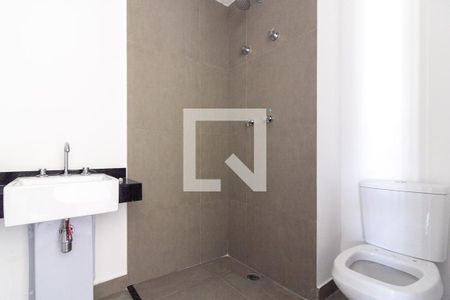 Banheiro de casa de condomínio para alugar com 1 quarto, 25m² em Brooklin, São Paulo