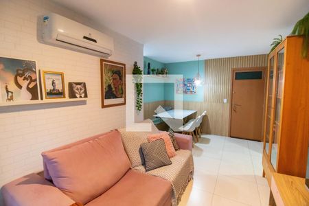 Sala de apartamento à venda com 2 quartos, 74m² em Icaraí, Niterói