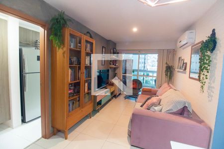 Sala de apartamento à venda com 2 quartos, 74m² em Icaraí, Niterói