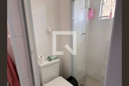 Banheiro  de apartamento à venda com 2 quartos, 47m² em Bairro dos Casa, São Bernardo do Campo