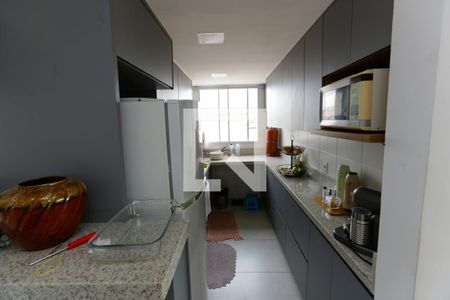 Cozinha de apartamento à venda com 2 quartos, 107m² em Inconfidentes, Contagem