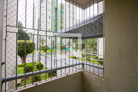 Varanda da sala de apartamento para alugar com 2 quartos, 57m² em Rp3 (regiões de Planejamento), Mauá