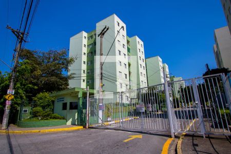 Fachada do condomínio de apartamento para alugar com 2 quartos, 57m² em Rp3 (regiões de Planejamento), Mauá