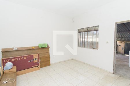 Sala de casa à venda com 4 quartos, 500m² em Jardim Industrial, Contagem
