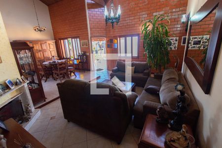 Sala de casa de condomínio à venda com 3 quartos, 283m² em Chácara São Rafael, Campinas