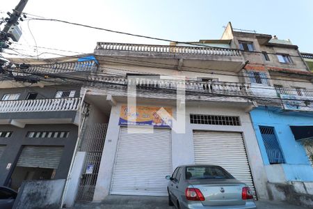Fachada de casa à venda com 7 quartos, 245m² em Jardim Peri, São Paulo