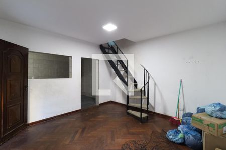 Casa 1 - Sala de casa à venda com 7 quartos, 245m² em Jardim Peri, São Paulo