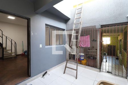 Casa 1 - Área de Serviço de casa à venda com 7 quartos, 245m² em Jardim Peri, São Paulo