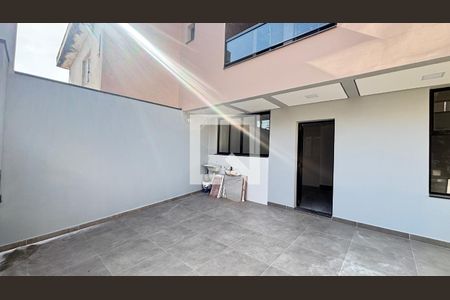 Garagem de casa à venda com 2 quartos, 70m² em Vila Alto de Santo Andre, Santo André
