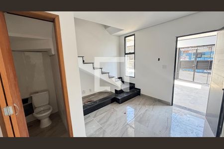 Sala/Cozinha de casa à venda com 2 quartos, 70m² em Vila Alto de Santo Andre, Santo André