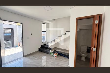 Sala de casa à venda com 2 quartos, 70m² em Vila Alto de Santo Andre, Santo André