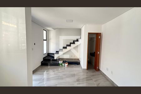 Sala de casa à venda com 2 quartos, 70m² em Vila Alto de Santo Andre, Santo André