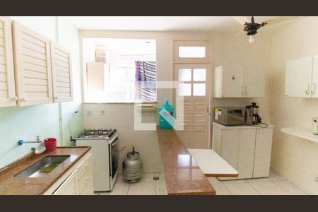 Cozinha de apartamento à venda com 2 quartos, 86m² em Santa Rosa, Niterói