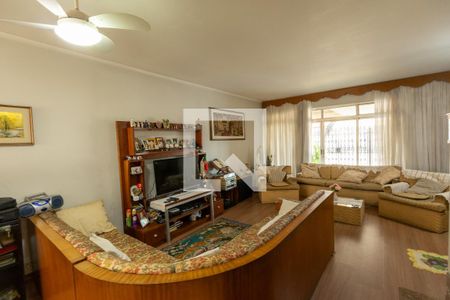 Sala de casa à venda com 3 quartos, 255m² em Vila Cordeiro, São Paulo