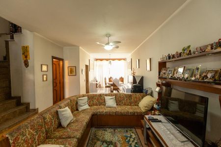 Sala de casa à venda com 3 quartos, 255m² em Vila Cordeiro, São Paulo