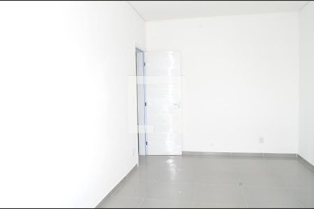 Quarto 1 de apartamento para alugar com 2 quartos, 70m² em Ouro Minas, Belo Horizonte