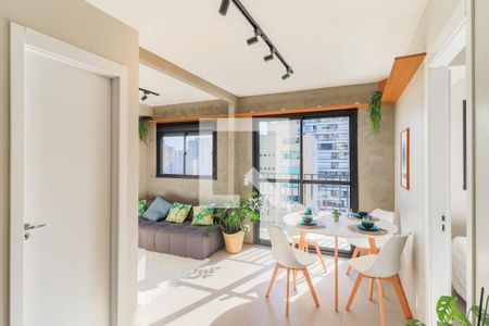 Sala de apartamento para alugar com 1 quarto, 39m² em Campo Belo, São Paulo