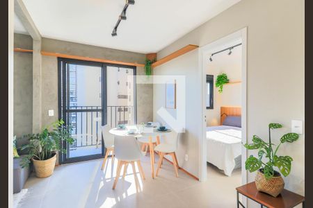 Sala de apartamento para alugar com 1 quarto, 39m² em Campo Belo, São Paulo