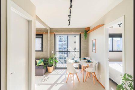 Sala de apartamento para alugar com 1 quarto, 39m² em Campo Belo, São Paulo