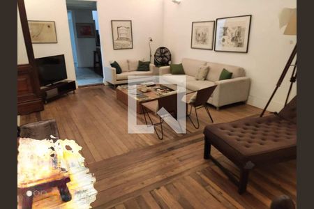 Casa à venda com 7 quartos, 550m² em Humaitá, Rio de Janeiro