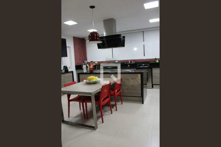 Casa à venda com 5 quartos, 616m² em Barra da Tijuca, Rio de Janeiro