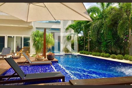 Casa à venda com 5 quartos, 616m² em Barra da Tijuca, Rio de Janeiro