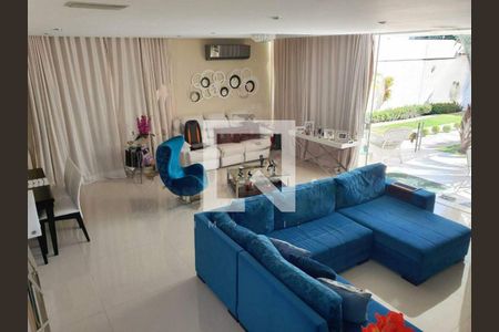 Casa à venda com 5 quartos, 308m² em Recreio dos Bandeirantes, Rio de Janeiro