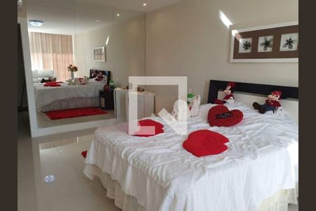 Casa à venda com 5 quartos, 308m² em Recreio dos Bandeirantes, Rio de Janeiro