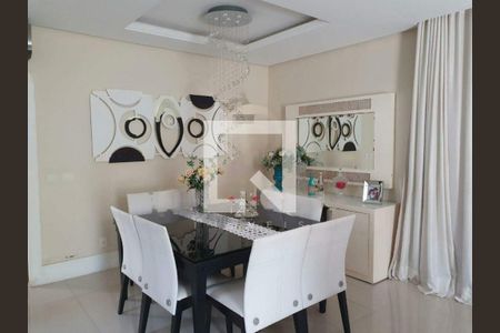 Casa à venda com 5 quartos, 308m² em Recreio dos Bandeirantes, Rio de Janeiro