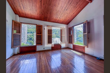 Casa à venda com 4 quartos, 307m² em Laranjeiras, Rio de Janeiro