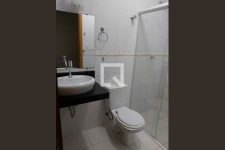 Casa à venda com 2 quartos, 95m² em Vila Carrão, São Paulo